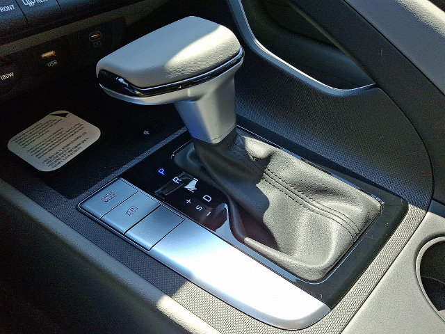 New 2026 Hyundai Elantra Sport FWD image 8