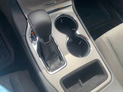 Used 2021 Jeep Grand Cherokee Laredo image 14