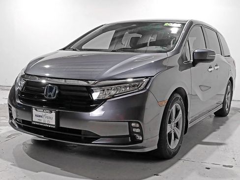 Used 2022 Honda Odyssey EX image 3
