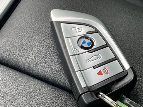 Used 2023 BMW X5 xDrive40i AWD/4WD image 33