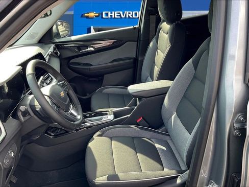 New 2026 Chevrolet TrailBlazer LT w/ Convenience Package image 24