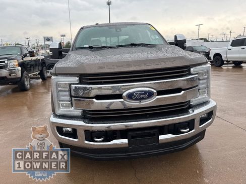 Used 2017 Ford F250 King Ranch w/ King Ranch Ultimate Package AWD/4WD image 2