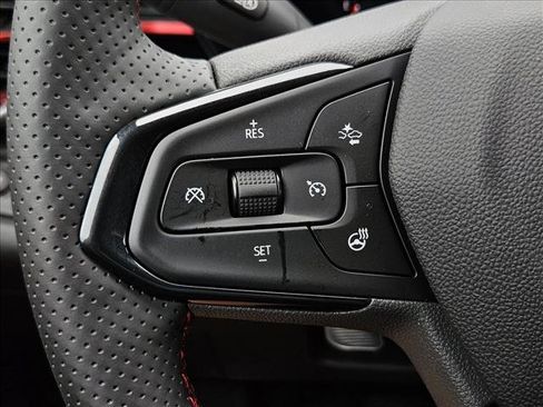 New 2026 Chevrolet Trax RS w/ Driver Confidence Package image 12