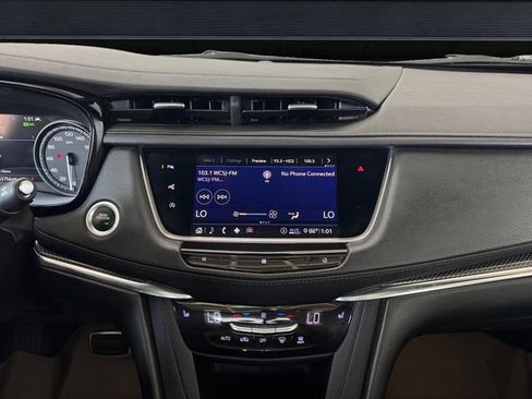 Used 2020 Cadillac XT5 Sportv AWD/4WD image 11