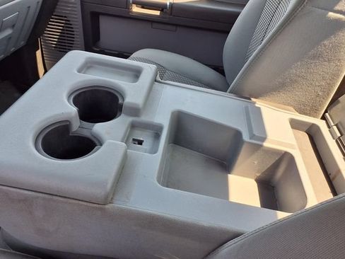 Used 2015 Ford F250 XL w/ Power Equipment Group AWD/4WD image 15