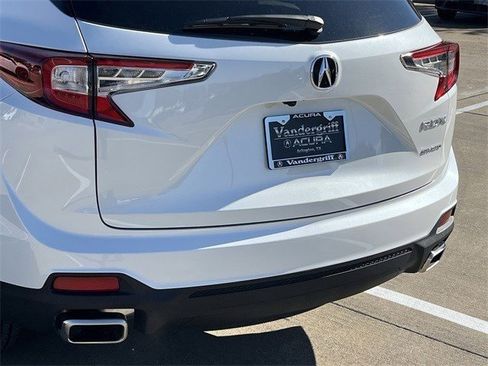 New 2026 Acura RDX SH-AWD image 6