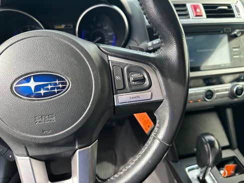 Used 2017 Subaru Outback 2.5i Premium AWD/4WD image 14