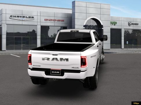 New 2026 RAM 3500 Big Horn AWD/4WD image 14