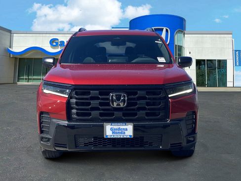 New 2026 Honda Pilot Sport image 9