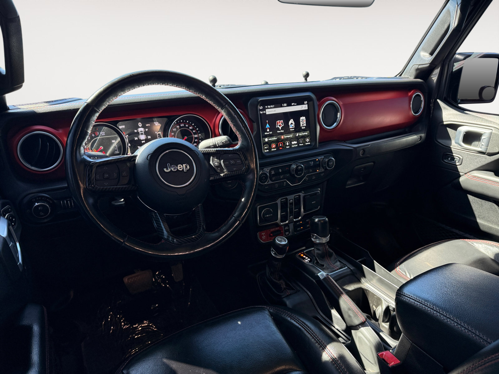 Used 2020 Jeep Gladiator Rubicon AWD/4WD image 15