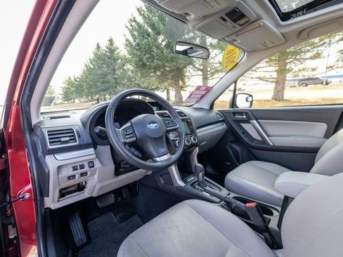 Used 2016 Subaru Forester 2.5i Touring image 14
