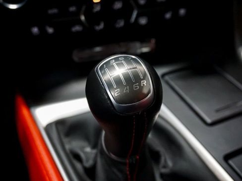 Used 2017 Chevrolet Corvette Grand Sport w/ Z07 Performance Package image 16