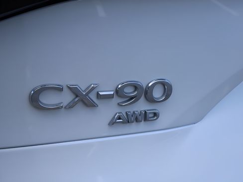 Used 2024 MAZDA CX-90 3.3 Turbo w/ Select Package AWD/4WD image 28