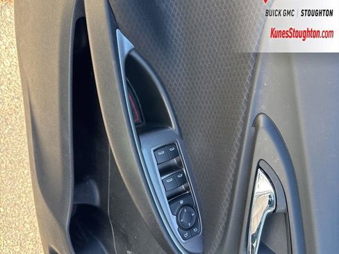 Used 2022 Chevrolet Malibu RS image 17