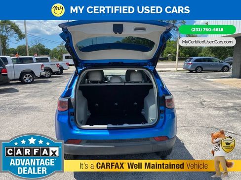 Used 2017 Jeep Compass Latitude w/ Popular Equipment Group AWD/4WD image 7