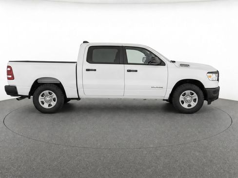 Used 2022 RAM 1500 Tradesman w/ Level 1 Safety Group AWD/4WD image 8