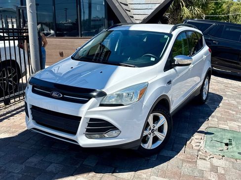 Used 2016 Ford Escape SE w/ Equipment Group 201A image 25