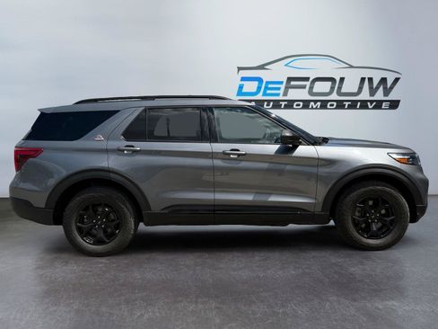 Used 2022 Ford Explorer Timberline AWD/4WD image 2