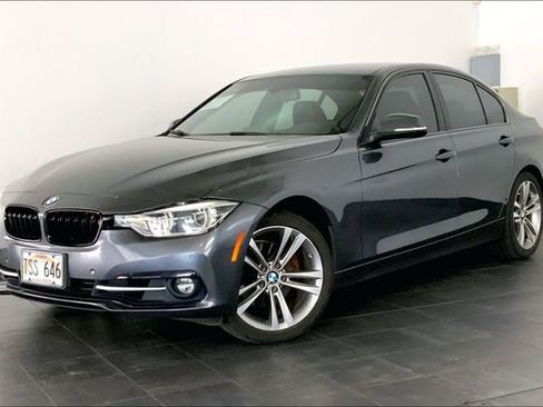 Used 2018 BMW 330i Sedan RWD image 1