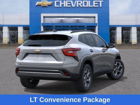New 2026 Chevrolet Trax LT w/ Driver Confidence Package FWD image 5