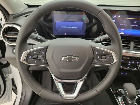 New 2026 Chevrolet Trax ACTIV w/ Sunroof Package image 3