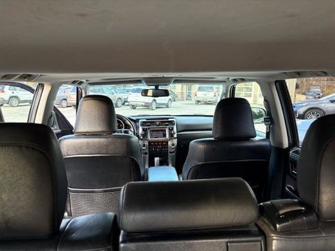 Used 2012 Toyota 4Runner Limited image 8
