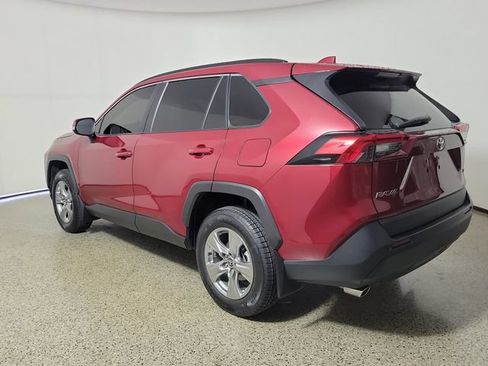 Used 2024 Toyota RAV4 XLE w/ Convenience Package FWD image 7