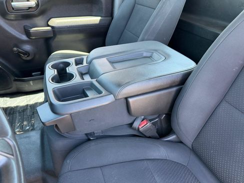 Used 2020 Chevrolet Silverado 1500 W/T RWD image 15