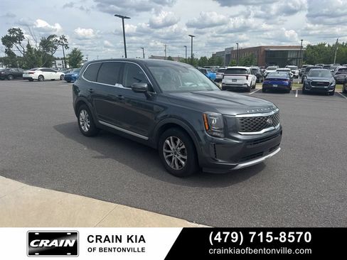 Used 2020 Kia Telluride LX AWD/4WD image 2
