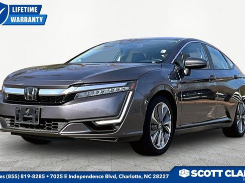 Used 2018 Honda Clarity Touring image 3
