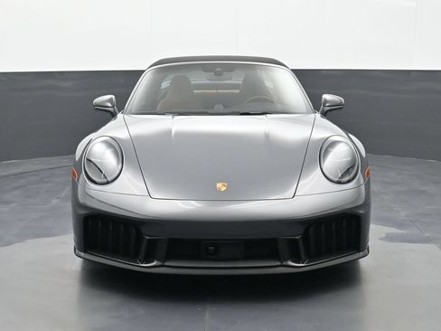 Certified 2026 Porsche 911 Targa 4 GTS AWD/4WD image 21