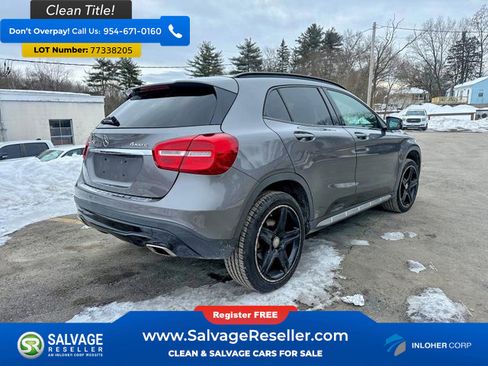 Used 2017 Mercedes-Benz GLA 250 4MATIC image 4