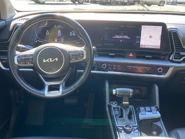 Used 2023 Kia Sportage EX FWD image 8