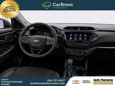 Used 2023 Chevrolet TrailBlazer LT w/ Convenience Package FWD image 12