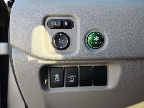 Used 2019 Honda Ridgeline RTL-T image 18