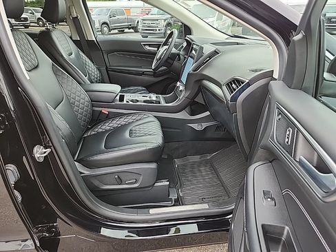 Used 2024 Ford Edge Titanium AWD/4WD image 38
