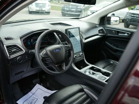 Used 2022 Ford Edge SEL w/ Convenience Package AWD/4WD image 18