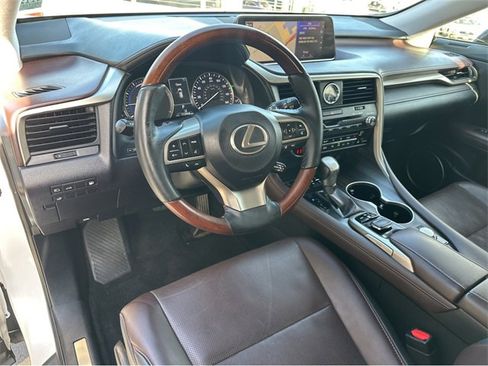 Used 2017 Lexus RX 450h AWD image 38