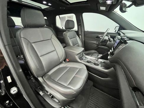 Used 2023 Chevrolet Traverse RS AWD/4WD image 33