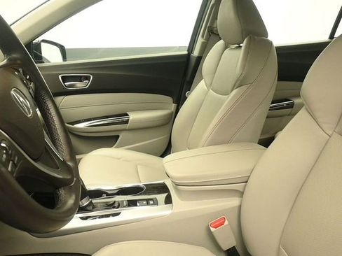 Used 2018 Acura TLX w/ Technology Package image 22
