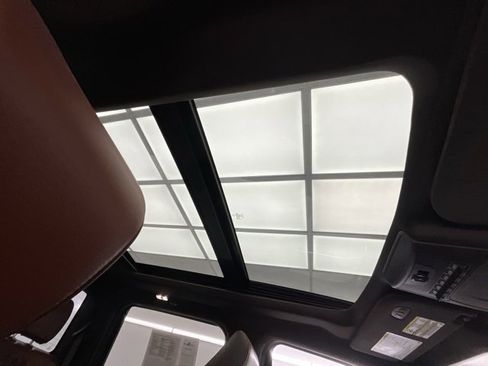 Used 2022 Ford F250 King Ranch w/ King Ranch Ultimate Package image 7