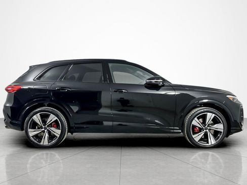 New 2026 Audi SQ5 Premium Plus image 7