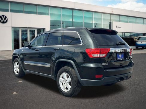 Used 2012 Jeep Grand Cherokee Laredo w/ Laredo E Group AWD/4WD image 7