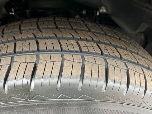 Used 2022 RAM 1500 Laramie image 25