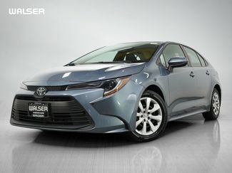 Used 2024 Toyota Corolla LE FWD video 1