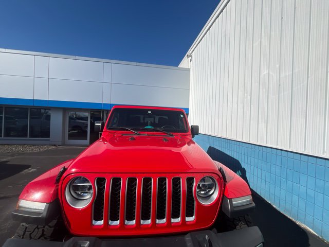 Used 2020 Jeep Gladiator Overland AWD/4WD image 3
