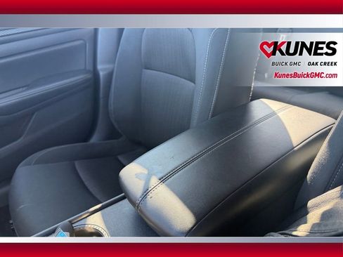 Used 2025 Nissan Altima 2.5 SV FWD image 20