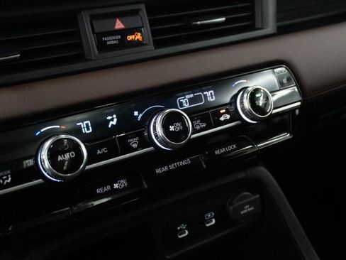 New 2026 Honda Pilot Touring image 24