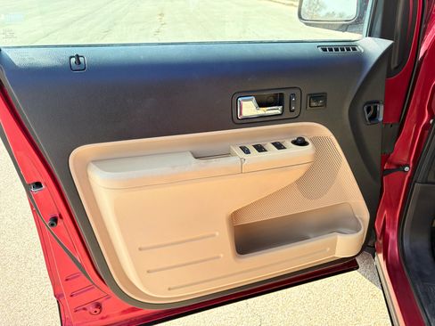 Used 2008 Ford Edge SEL image 13