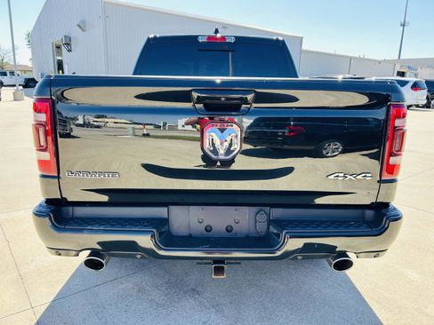 Used 2022 RAM 1500 Laramie AWD/4WD image 38